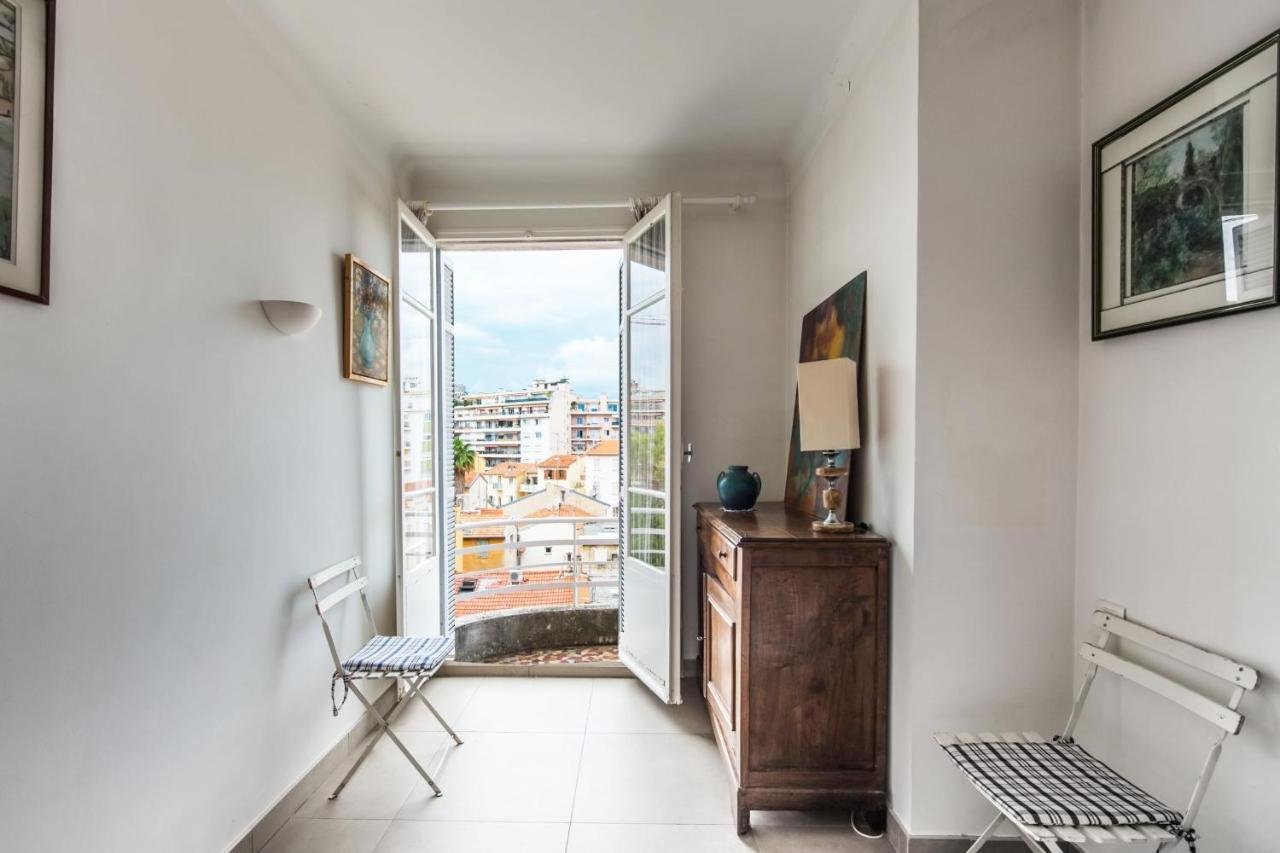 Fleurs De Nice Furnished Flat Apartment Bagian luar foto